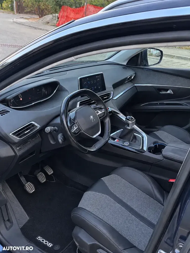 Peugeot 5008 II PureTech 130 Stop & Start Allure Pack — imagine 6