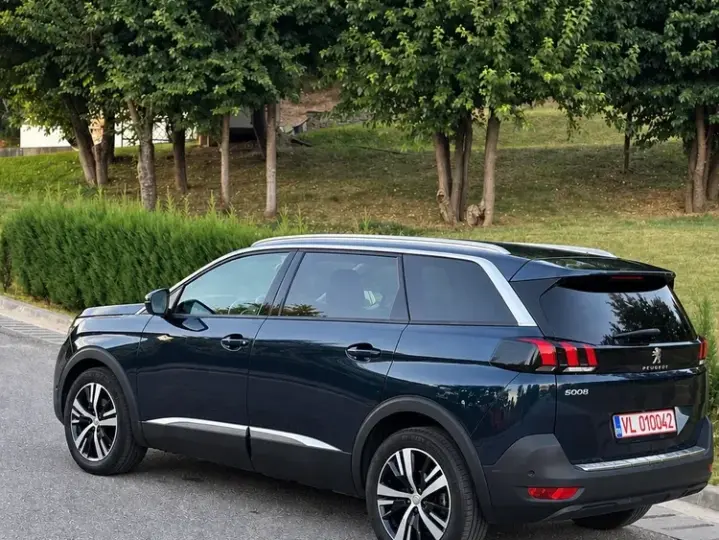 Peugeot 5008 II PureTech 130 Stop & Start Allure Pack