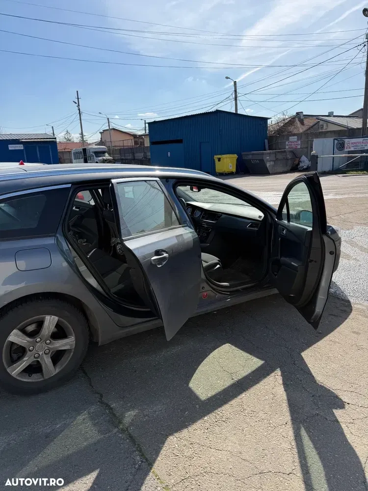 Peugeot 508 2.0 HDI FAP Allure — imagine 2