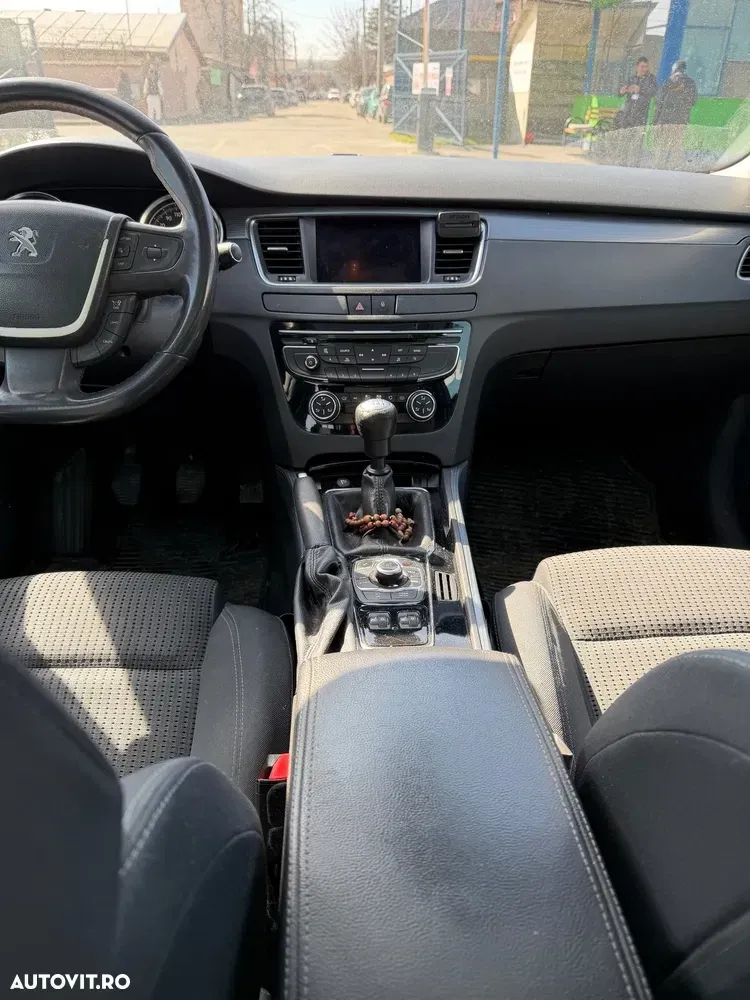 Peugeot 508 2.0 HDI FAP Allure — imagine 3