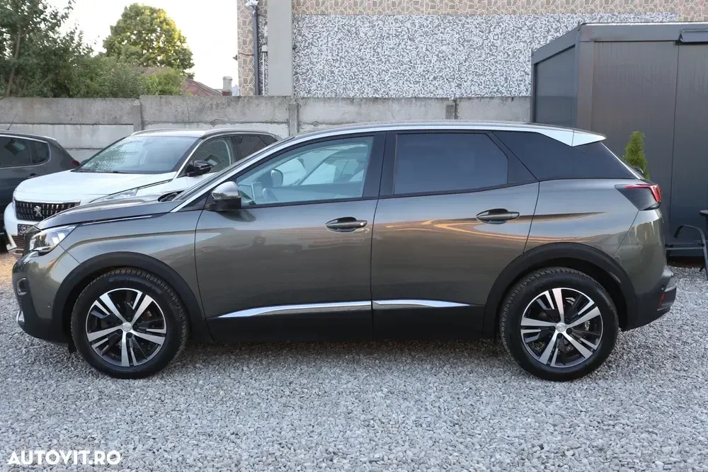 Peugeot 3008 PureTech 130 Stop & Start GPF EAT8 Allure — imagine 3