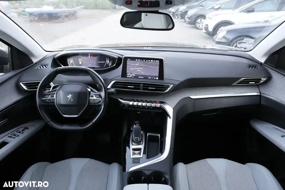 Peugeot 3008 PureTech 130 Stop & Start GPF EAT8 Allure — imagine 6