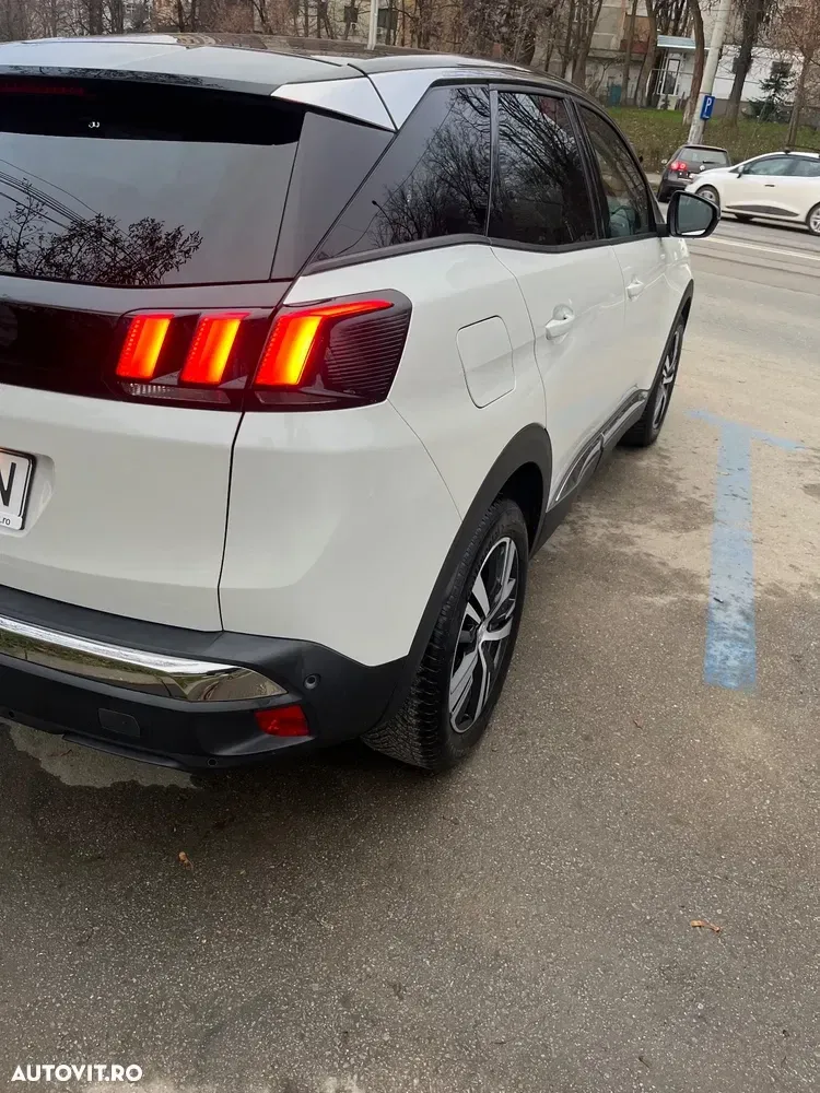 Peugeot 3008 II PureTech 130 Stop & Start GPF EAT8 Allure — imagine 3