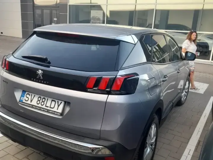 Peugeot 3008 II 1.5 BlueHDI 130 S&S EAT8 Allure