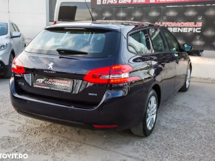 Peugeot 308 II