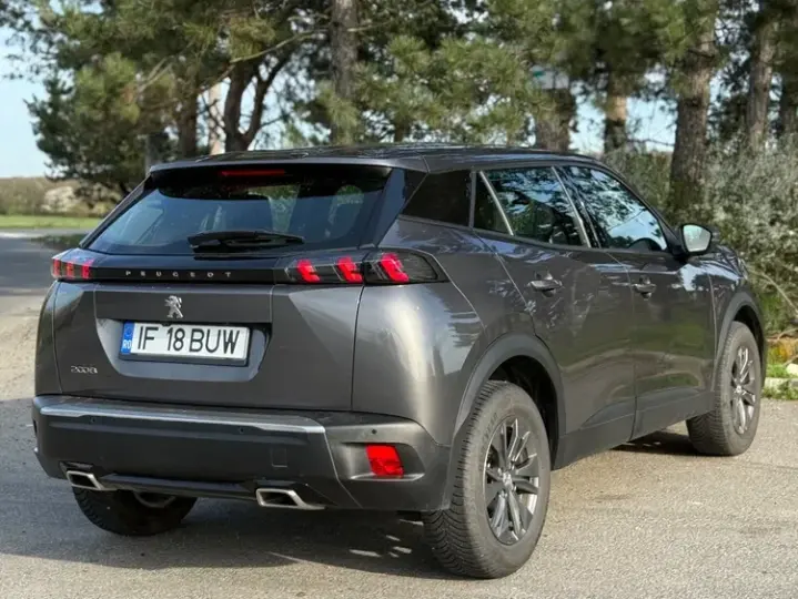 Peugeot 2008 II PureTech 130 EAT8 Allure