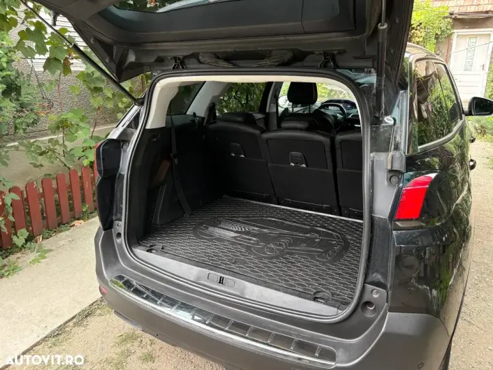 Peugeot 5008 II 1.5 BlueHDI s&s Active