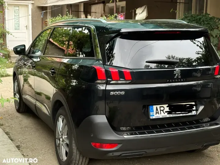Peugeot 5008 II 1.5 BlueHDI s&s Active