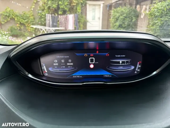 Peugeot 5008 II 1.5 BlueHDI s&s Active