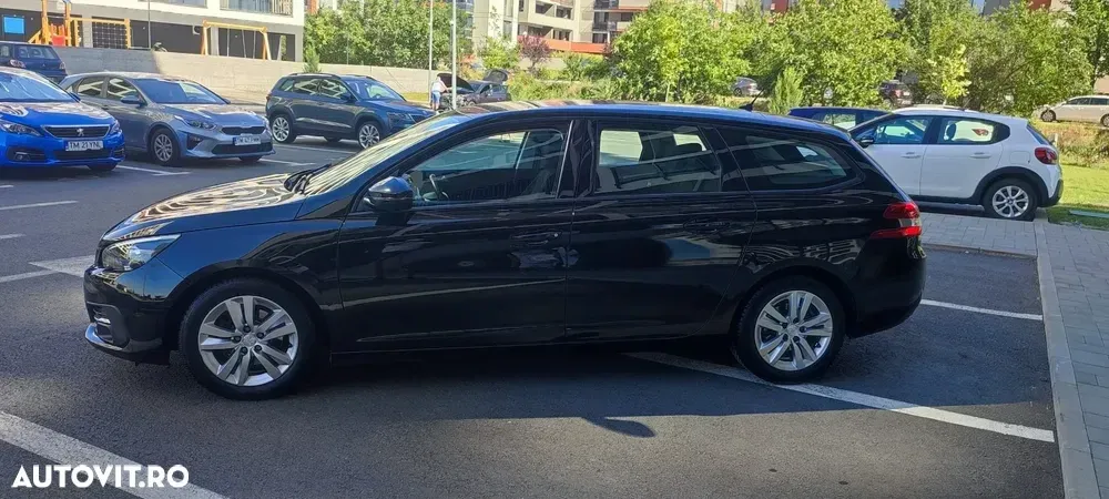 Peugeot 308 — imagine 4