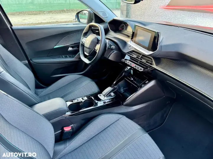 Peugeot 2008 II PureTech 130 EAT8 Allure