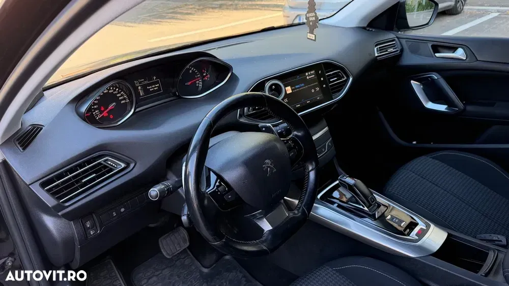 Peugeot 308 II — imagine 5