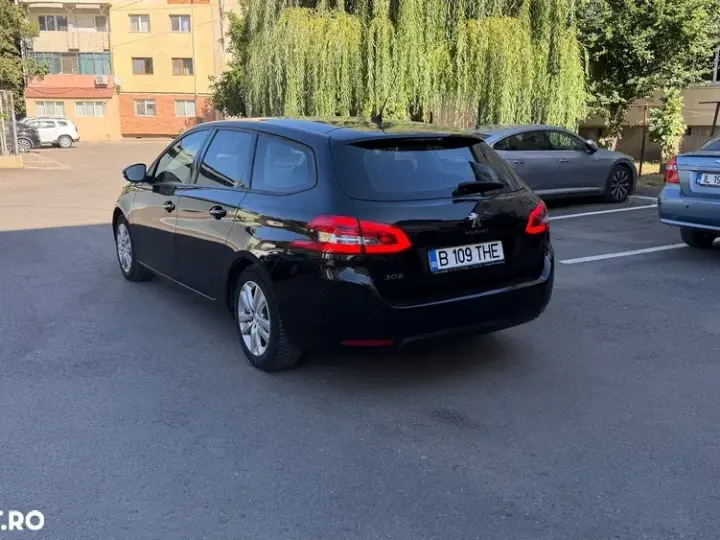 Peugeot 308 II