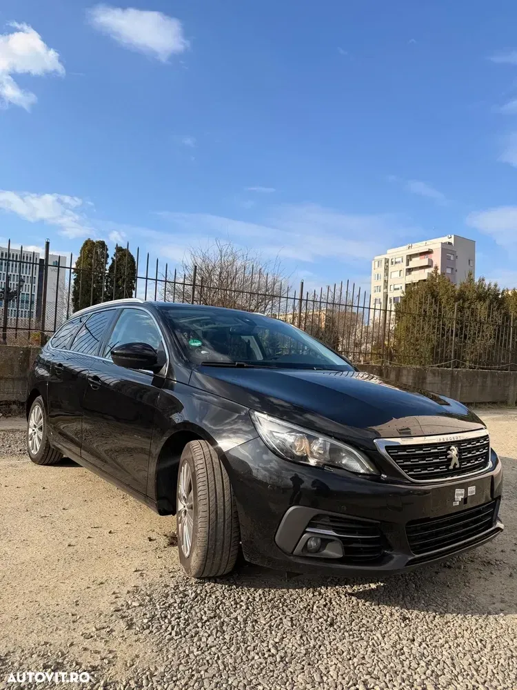 Peugeot 308 II BlueHDi 120 Stop & Start Allure — imagine 2