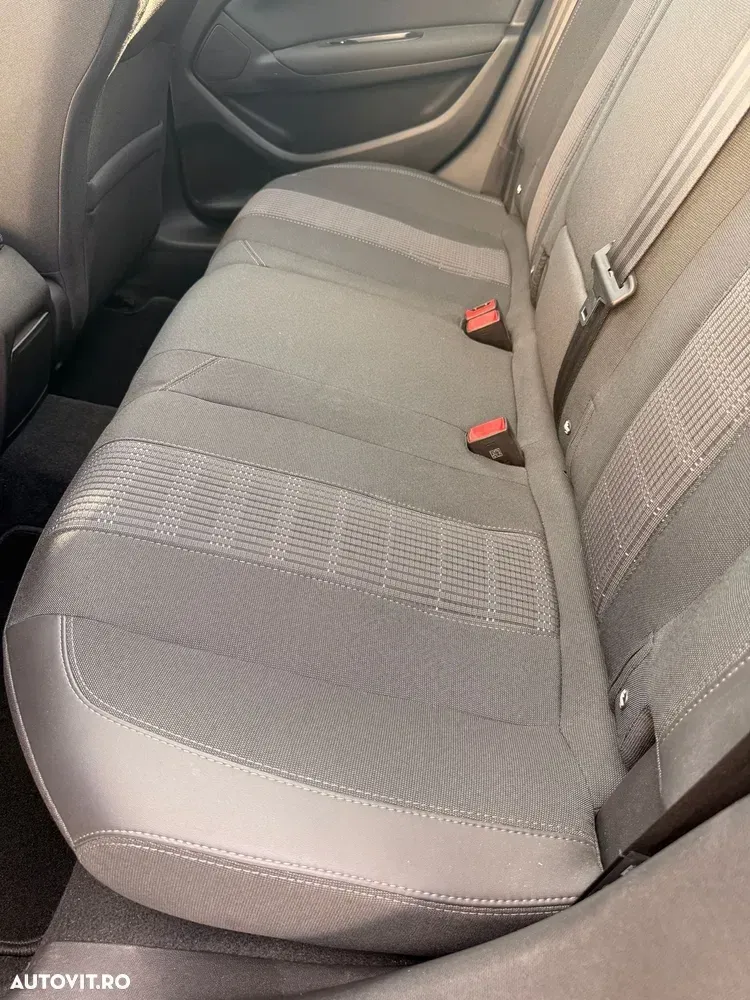 Peugeot 308 II BlueHDi 120 Stop & Start Allure — imagine 5