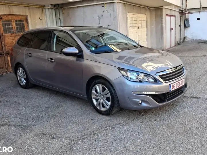 Peugeot 308 II