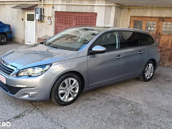 Peugeot 308 II