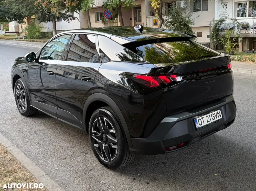 Peugeot 3008 II 1.2 MHEV 136 e-DCS6 GT — imagine 4