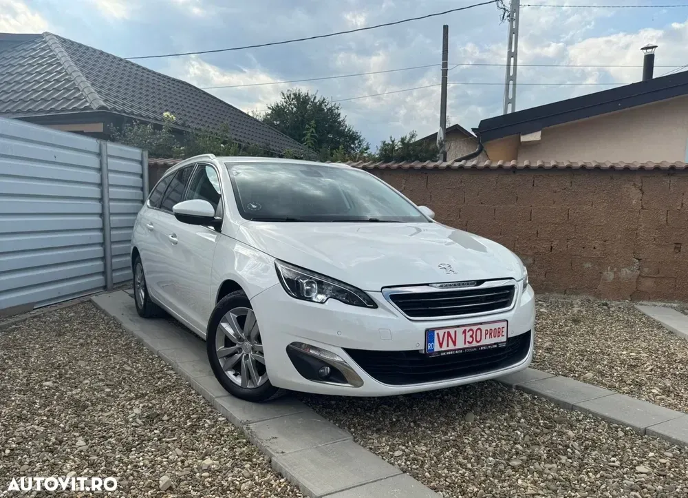 Peugeot 308 II BlueHDi 120 Stop & Start Allure — imagine 2