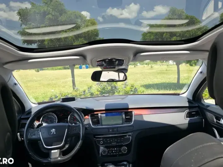 Peugeot 508 RXH Hybrid4