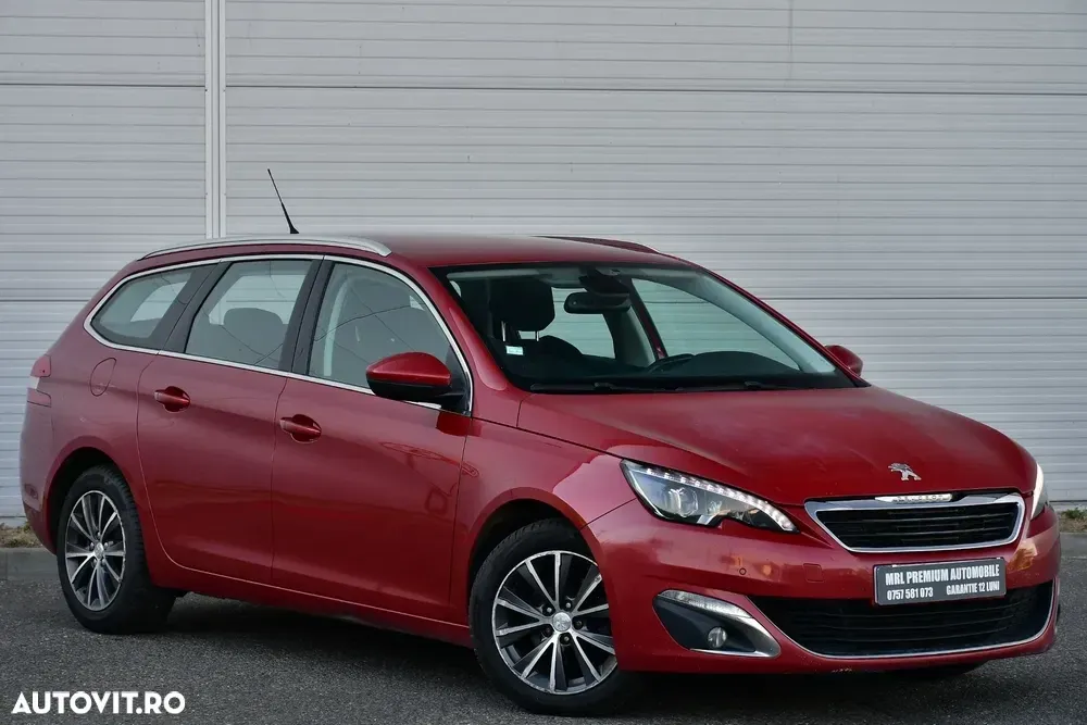 Peugeot 308 II BlueHDi 130 EAT8 Stop & Start Allure — imagine 3