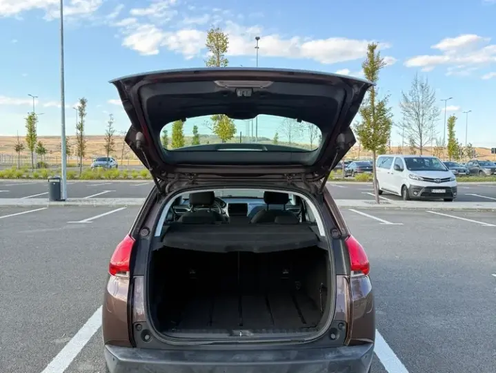 Peugeot 2008 I 1.6 e-HDi FAP STT Active