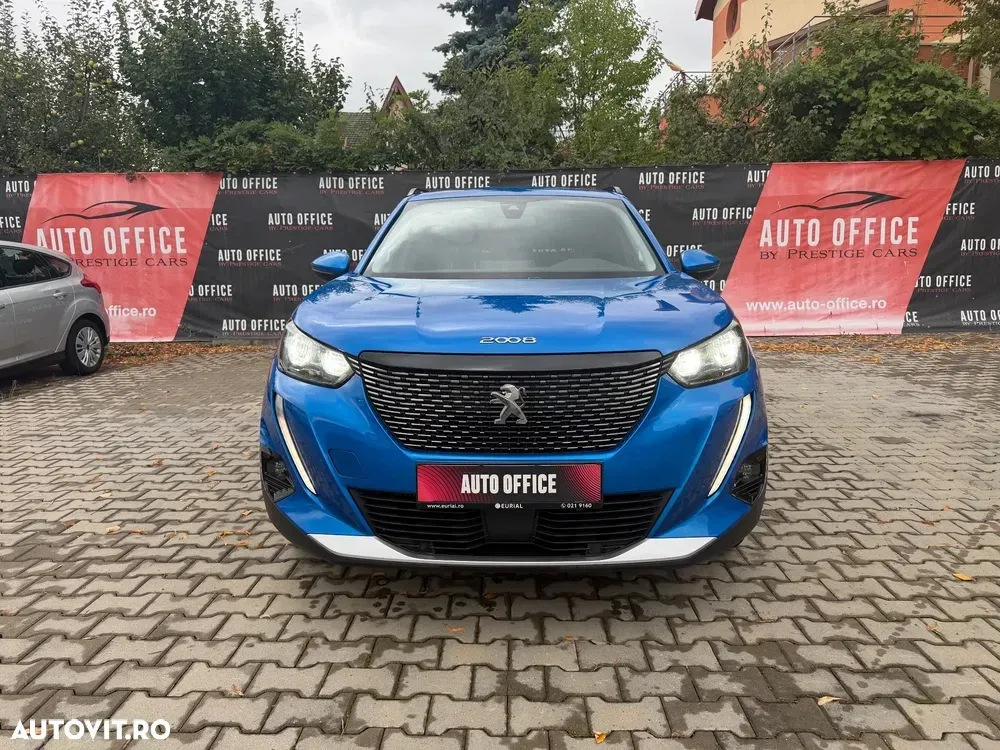 Peugeot 2008 1.5 BlueHDI STT EAT8 Allure — imagine 4