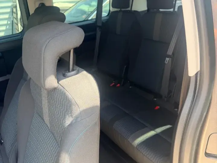 Peugeot Traveller L2H1 BlueHDI S&S Navette VIP