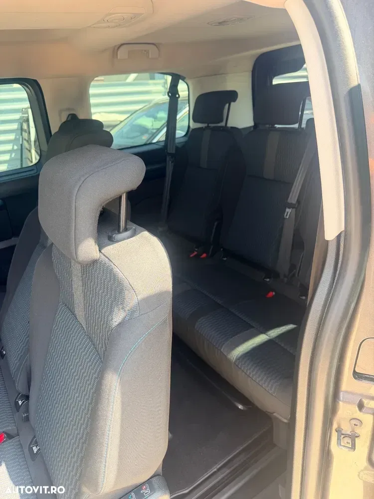 Peugeot Traveller L2H1 BlueHDI S&S Navette VIP — imagine 6