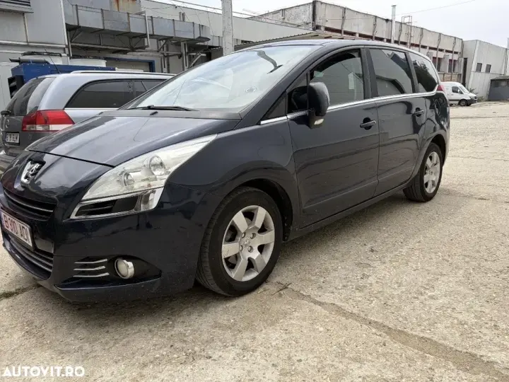 Peugeot 5008 I 1.6 HDI Confort Pack