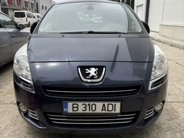 Peugeot 5008 I 1.6 HDI Confort Pack