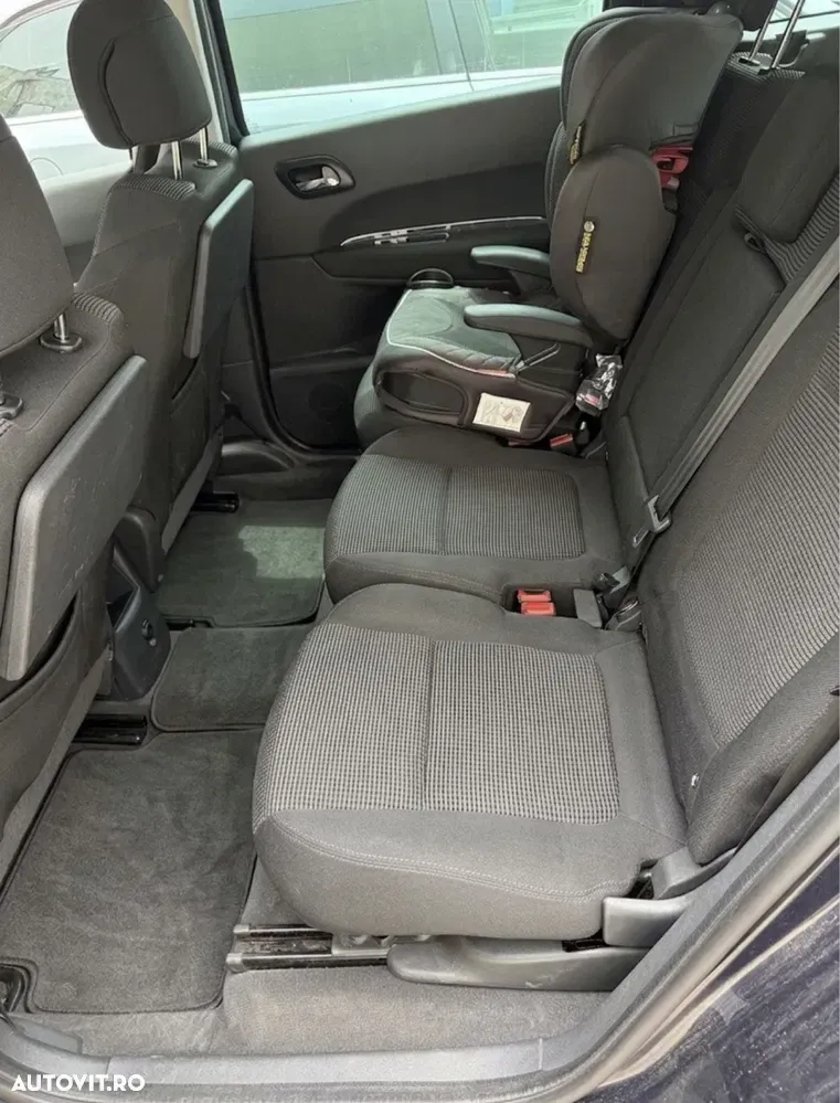 Peugeot 5008 I 1.6 HDI Confort Pack — imagine 6