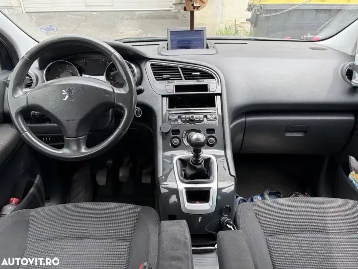 Peugeot 5008 I 1.6 HDI Confort Pack
