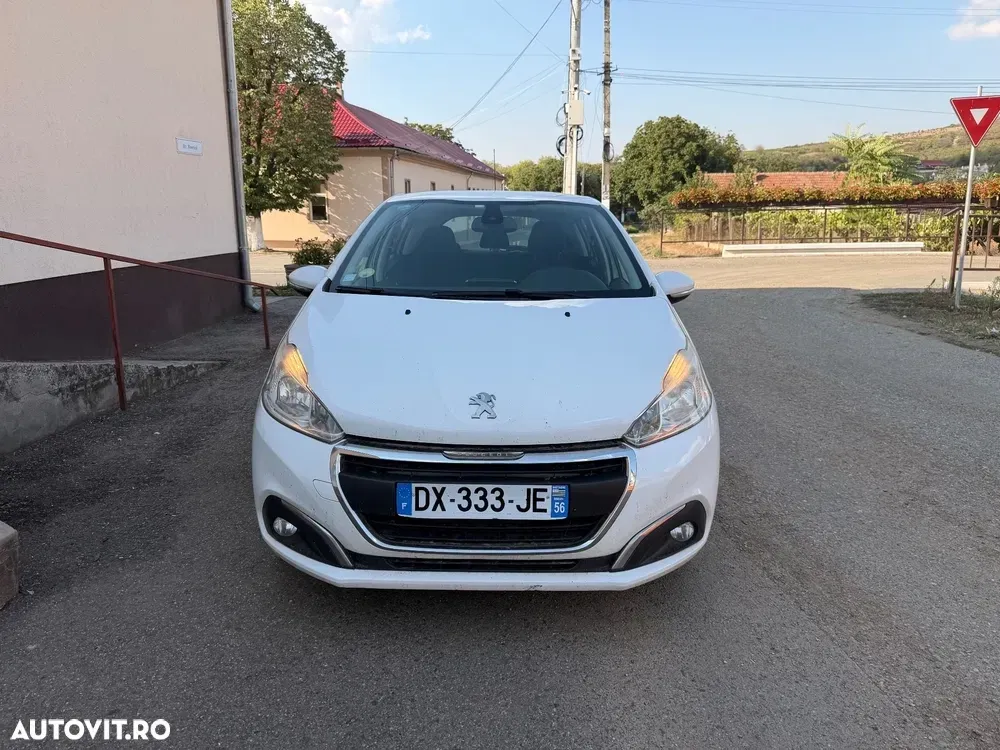 Peugeot 208 I 1.6 BlueHDi FAP Style — imagine 2