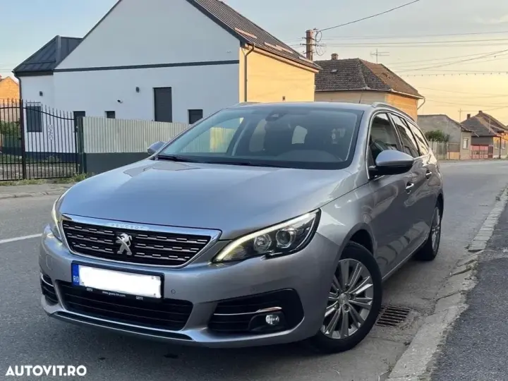 Peugeot 308 III 1.5L BlueHDI 130 S&S EAT8 Active