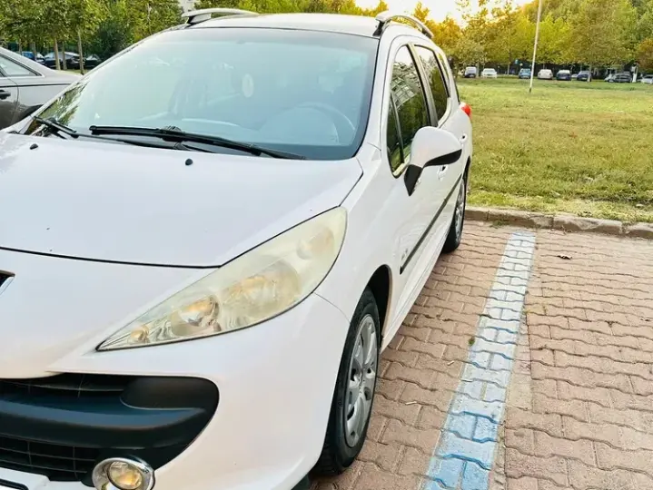 Peugeot 207 1.6 HDI FAP Active