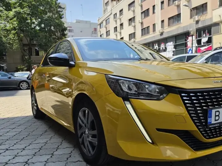 Peugeot 208 II 1.2 L PureTech STT Allure Pack