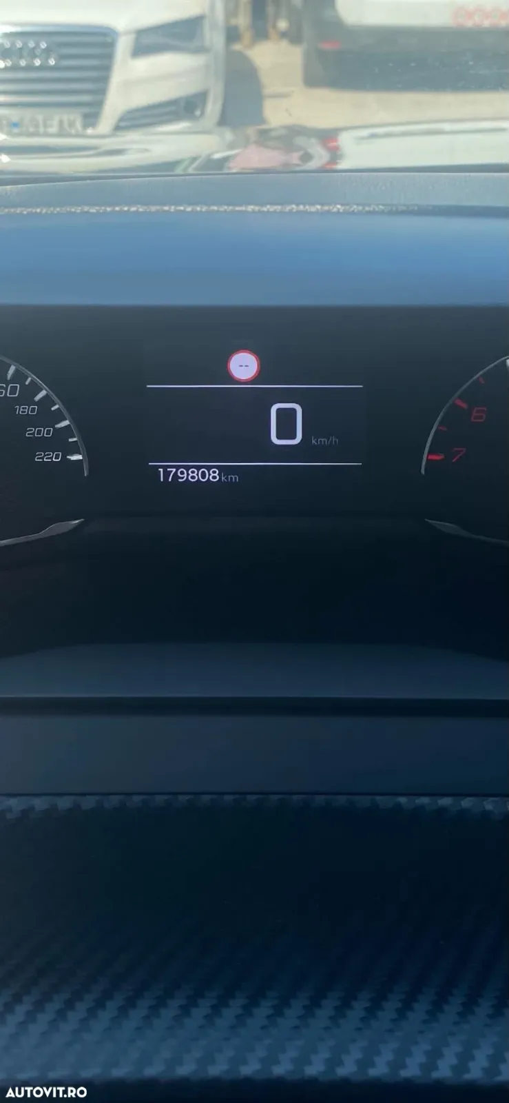 Peugeot 2008 II 1.5 BlueHDI FAP Active — imagine 6