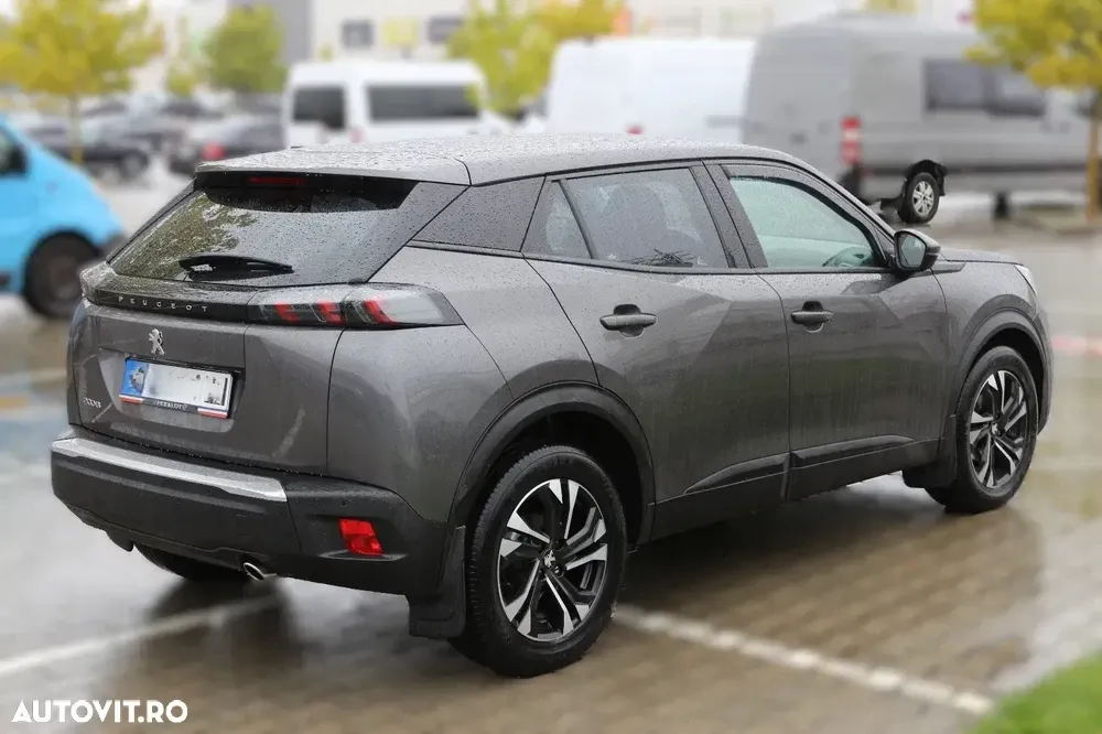 Peugeot 2008 BlueHDi 110 Allure Pack — imagine 4