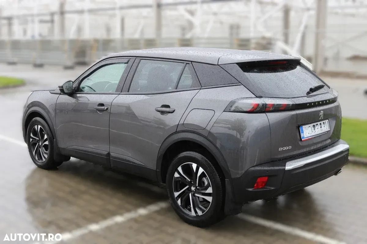 Peugeot 2008 BlueHDi 110 Allure Pack — imagine 5