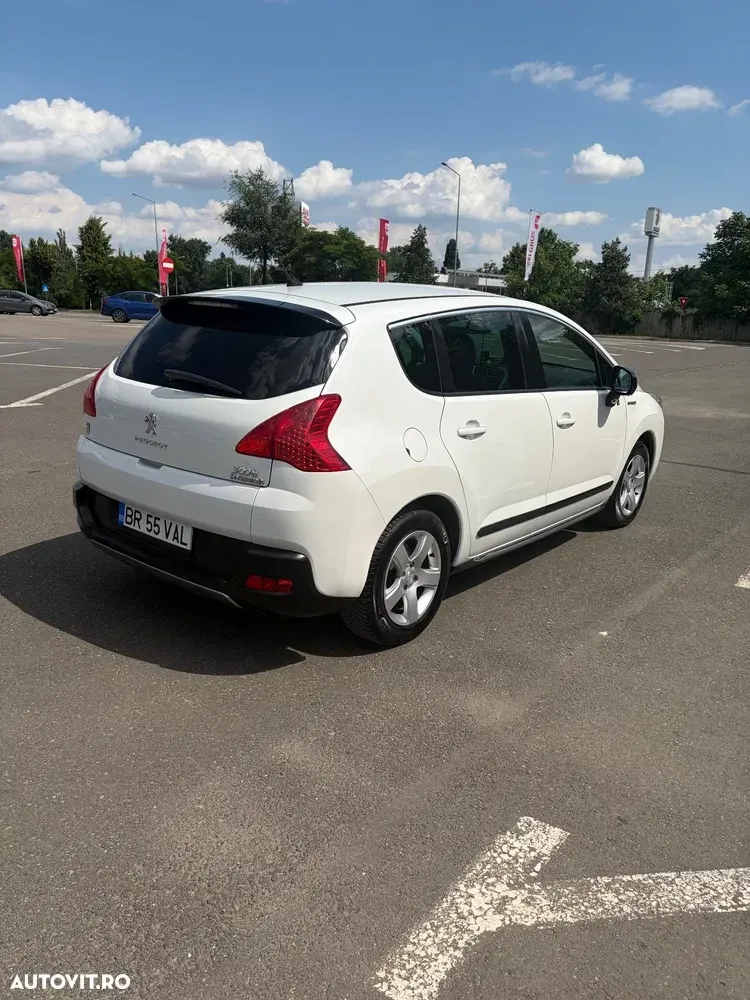 Peugeot 3008 I HYbrid4 2.0 HDI FAP BMP — imagine 5