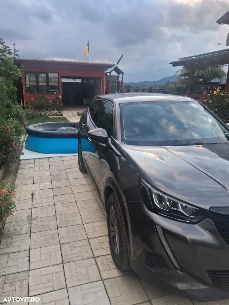 Peugeot 2008 II 1.2 L PureTech STT Allure — imagine 5