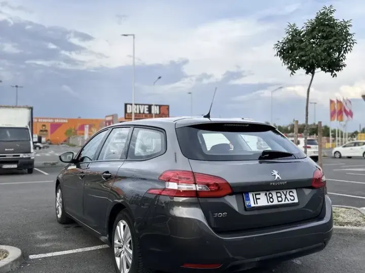 Peugeot 308 II 1.2L PureTech S&S EAT8 GT Pack