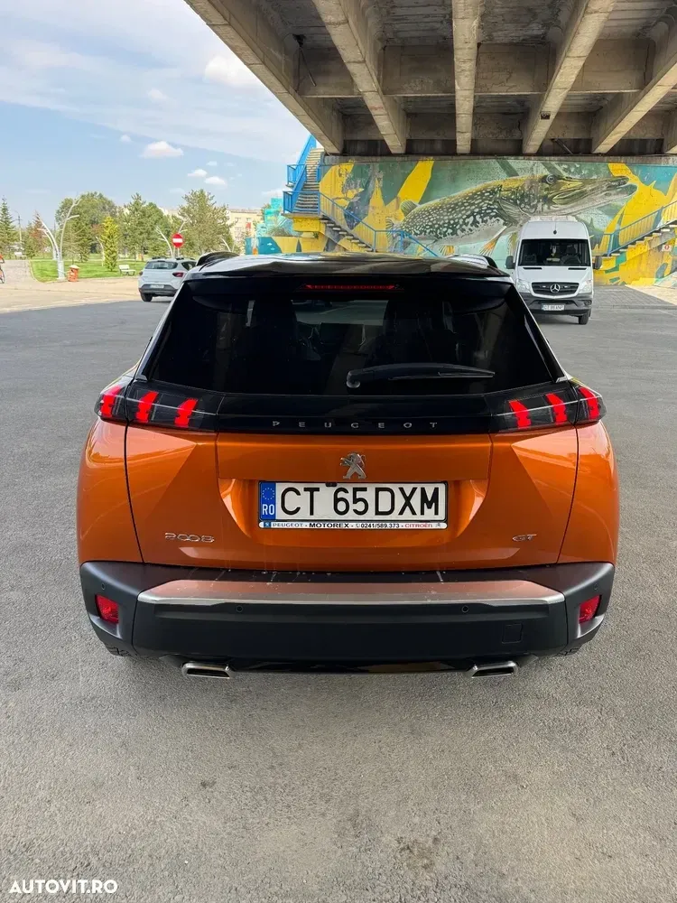 Peugeot 2008 II 1.2 PureTech EAT8 STT GT Pack — imagine 6
