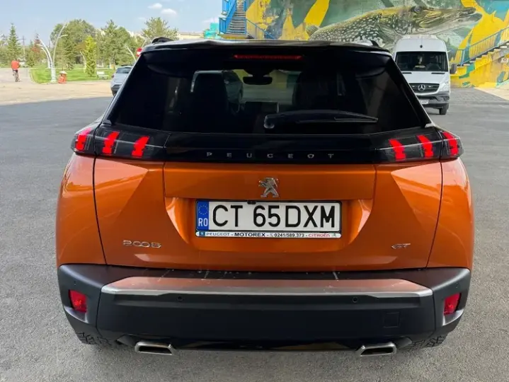 Peugeot 2008 II 1.2 PureTech EAT8 STT GT Pack