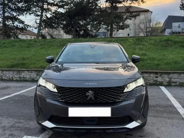 Peugeot 3008 II 1.2 PureTech 130 EAT8 Active Pack