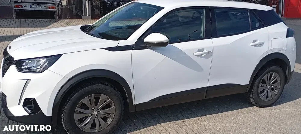 Peugeot 2008 II 1.2 PureTech Turbo S&S Active — imagine 4