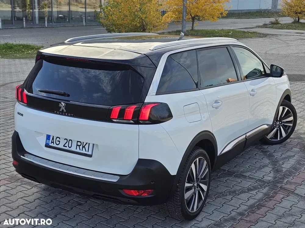 Peugeot 5008 1.2 Puretech Turbo s&s GT-Line — imagine 5