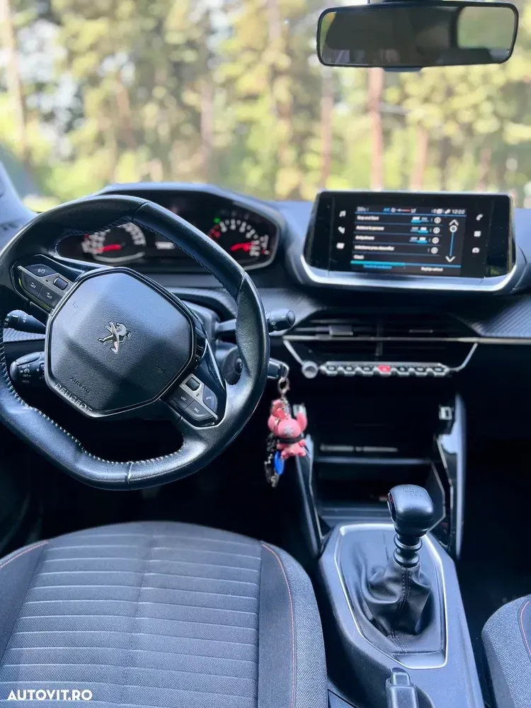 Peugeot 2008 II 1.2 PureTech Turbo S&S Active — imagine 3