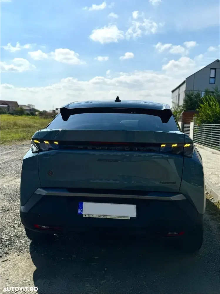 Peugeot 3008 II 1.2 MHEV 136 e-DCS6 GT — imagine 5
